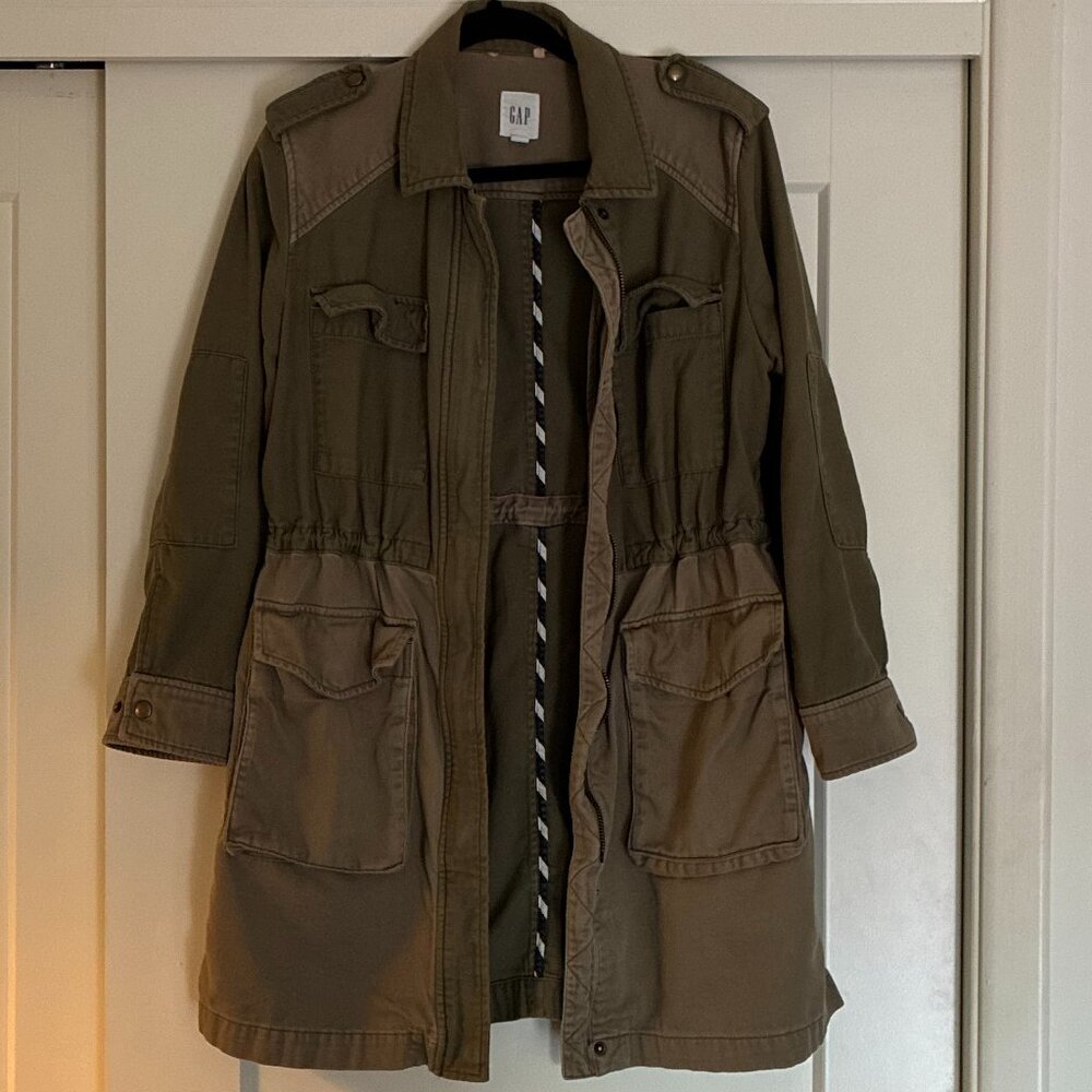 Women's Gap Utility Field Jacket with Epaulettes, Petite M